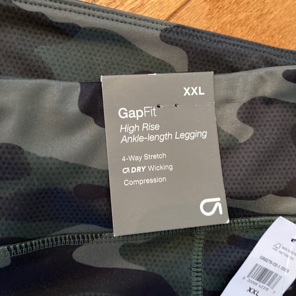 NWT Gap Women's GapFit High Rise Ankle-Length Side Pocket Legging Pants XXL Camo - Picture 3 of 5